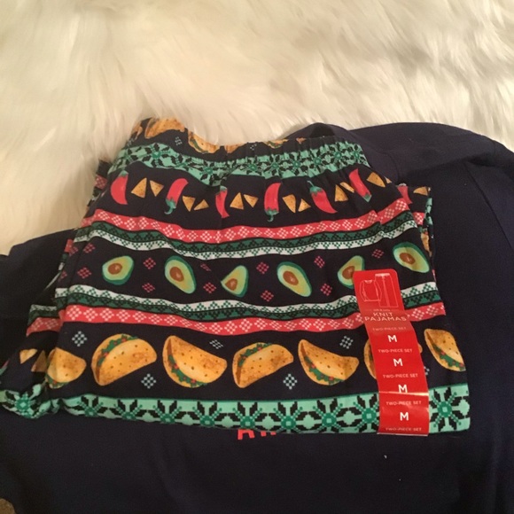 NWT Christmas Pajamas | 4 Sets Available - Picture 8 of 9